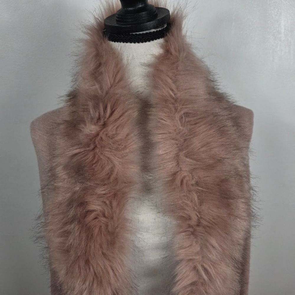 Charlotte Daniel Faux Fur Trim‎ Knit Shawl Wrap Womens OS Pink Excellent Ruffle - Picture 2 of 6